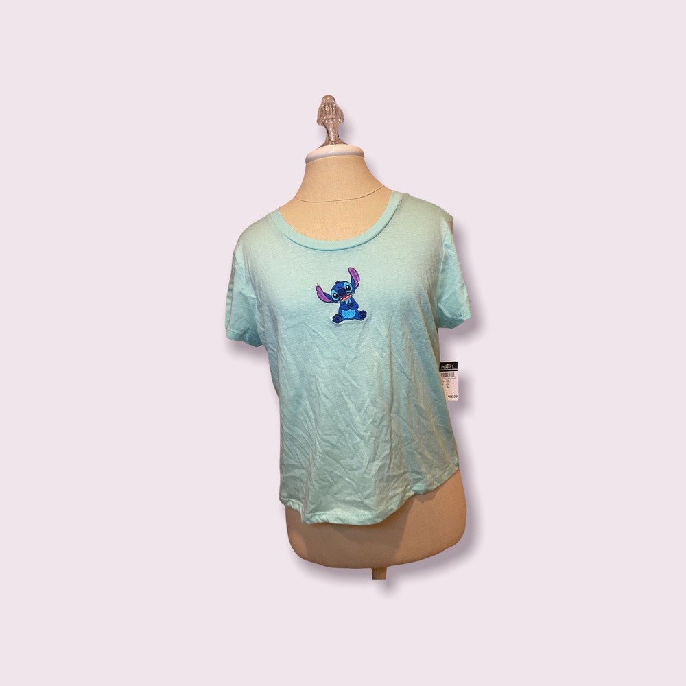 Disney rue21 aqua embroidered Stitch tee